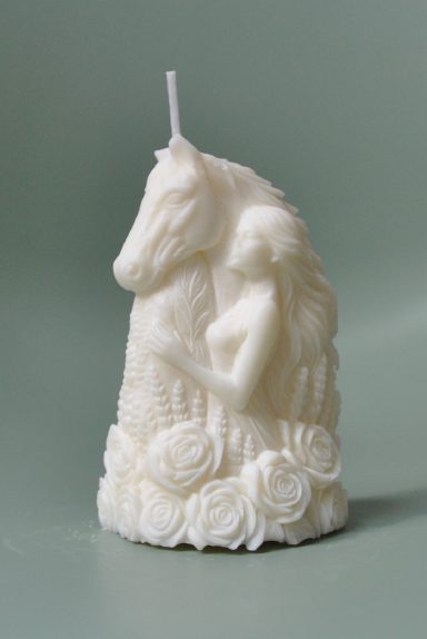 Kaars vrouw met paard €3,50